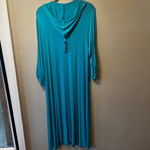 Loungewear  hooded caftan with Hamza ornament Size large - Picture 2 of 11